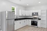 52 Lily Street - Photo 4