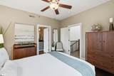 325 Hampton Avenue - Photo 25