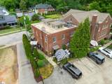 325 Hampton Avenue - Photo 32