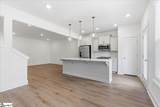 107 Redfield Place - Photo 10