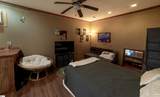 10 Danbury Lane - Photo 18
