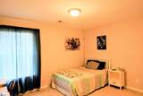 301 Farlow Court - Photo 16