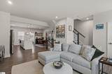 107 Rollins Avenue - Photo 8