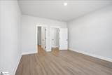 421 Crestcreek Drive - Photo 12