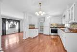 204 Parkdale Drive - Photo 8