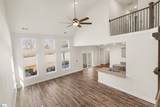 513 Fenwick Drive - Photo 8