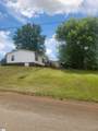 124 Saxon Drive - Photo 3