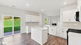 1615 Castlen Court - Photo 15