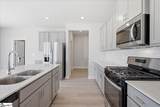 923 Rising Oak Court - Photo 10