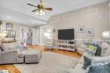 409 Arthurs Court - Photo 10