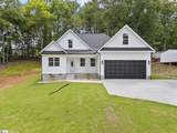 207 Eastview Drive - Photo 1