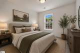 8 Carillon Court - Photo 32