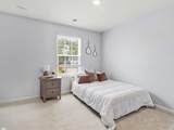 1310 Fairbairn Road - Photo 17