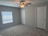 2060 Foster Street - Photo 15