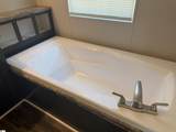 2060 Foster Street - Photo 18