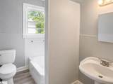 111 Bethune Street - Photo 10
