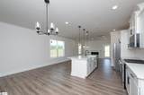 1004 Gresham Place - Photo 9