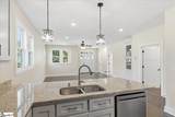 915 Dunbar Street - Photo 15
