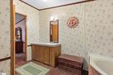208 Brentwood Circle - Photo 18