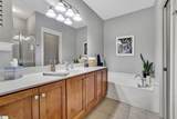 155 Riverplace - Photo 15