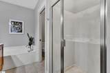 155 Riverplace - Photo 16