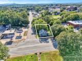 220 Hampton Avenue - Photo 9