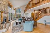 121 Lake Breeze Lane - Photo 4