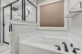 604 Robin Hood Lane - Photo 17