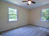 231 Hampton Avenue - Photo 36