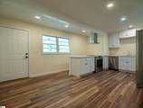231 Hampton Avenue - Photo 39