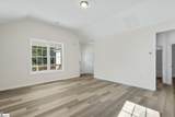 335 Winston Street - Photo 6