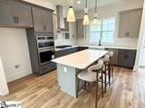 104 Benjamin Boulevard - Photo 17