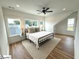 104 Benjamin Boulevard - Photo 26