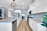 6 Roderick Lane - Photo 18