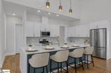48 Village Crest Drive - Photo 16