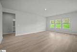 205 Tantalus Street - Photo 14