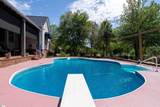402 Nanaloo A Avenue - Photo 32