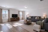 211 Whittier Street - Photo 8