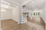 110 Lakeside Drive - Photo 4