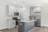 214 Giles Street - Photo 10
