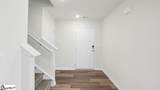 212 Deskin Lane - Photo 3