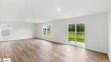 212 Deskin Lane - Photo 5