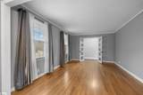 300 Green Street - Photo 15