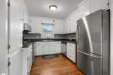 300 Green Street - Photo 18