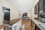 300 London Drive - Photo 13
