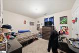 300 London Drive - Photo 19