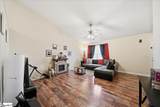 300 London Drive - Photo 4