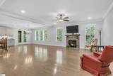 4 Colonel Storrs Court - Photo 8