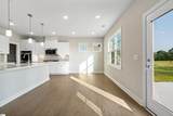204 Isleview Place - Photo 10
