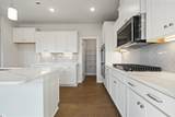 204 Isleview Place - Photo 13